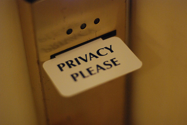 Laat het vragen om
privacy gevoelige informatie achterwege.